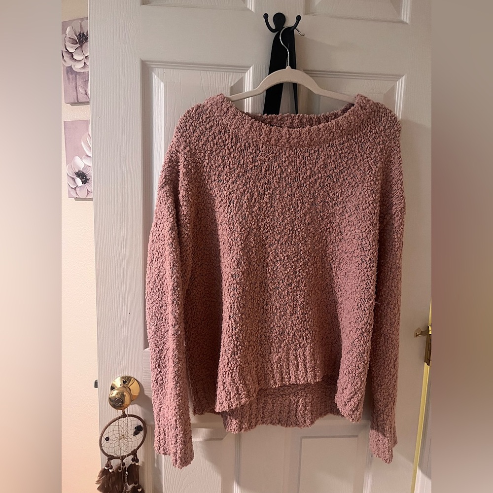 Woman’s Mauve Popcorn sweater Size XL